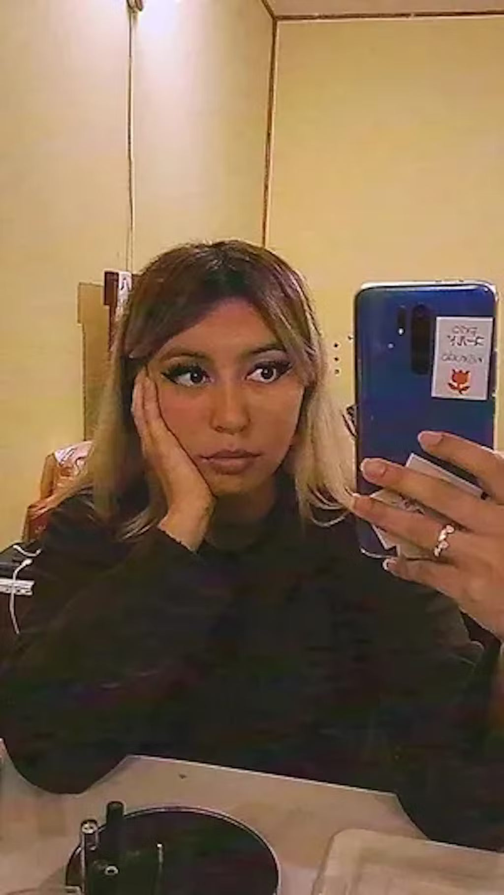 Mia L.